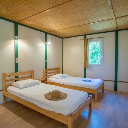 & - Git'ostal Apartahotel 2*